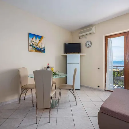 4 * Drenje (Istria)
