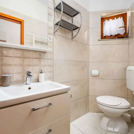4 * Drenje (Istria)