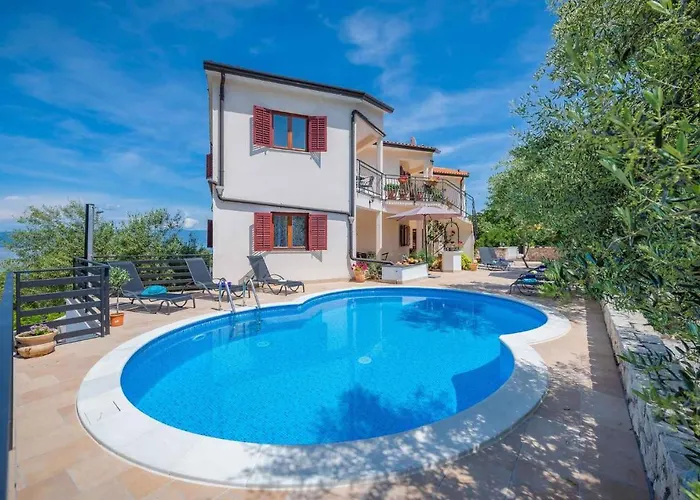 Διαμέρισμα 4