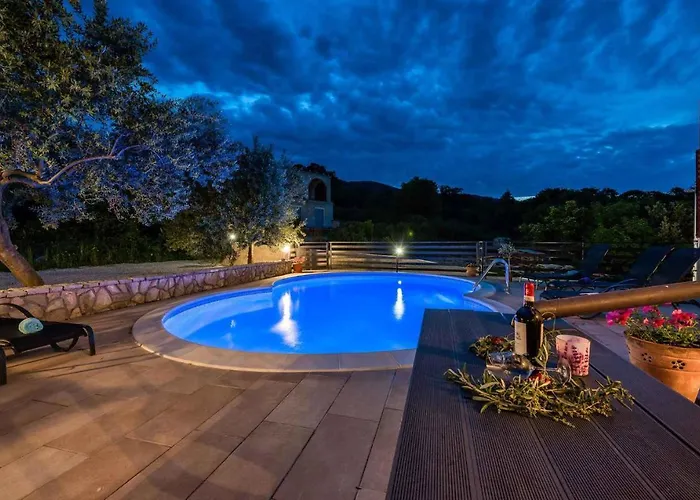 Διαμέρισμα 4